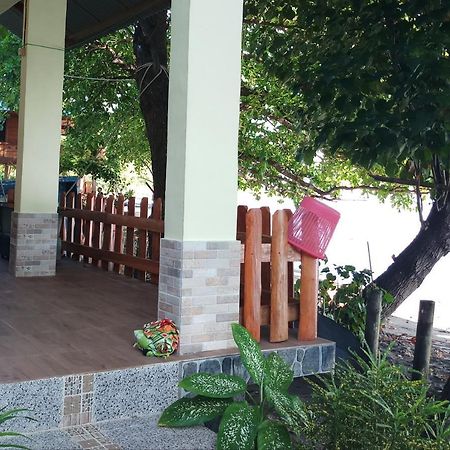 Lena House Flores Hitokalak Esterno foto