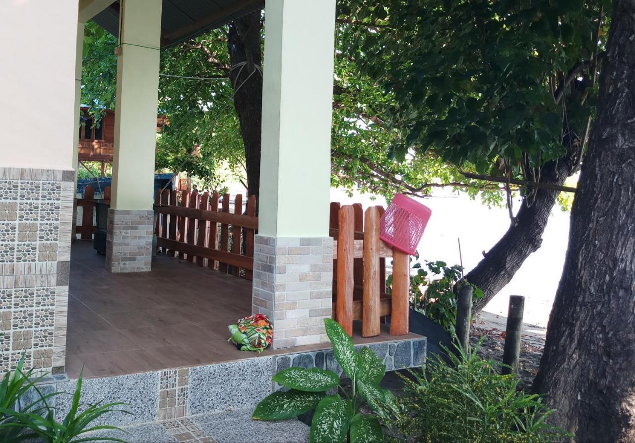 Lena House Flores Hitokalak Esterno foto