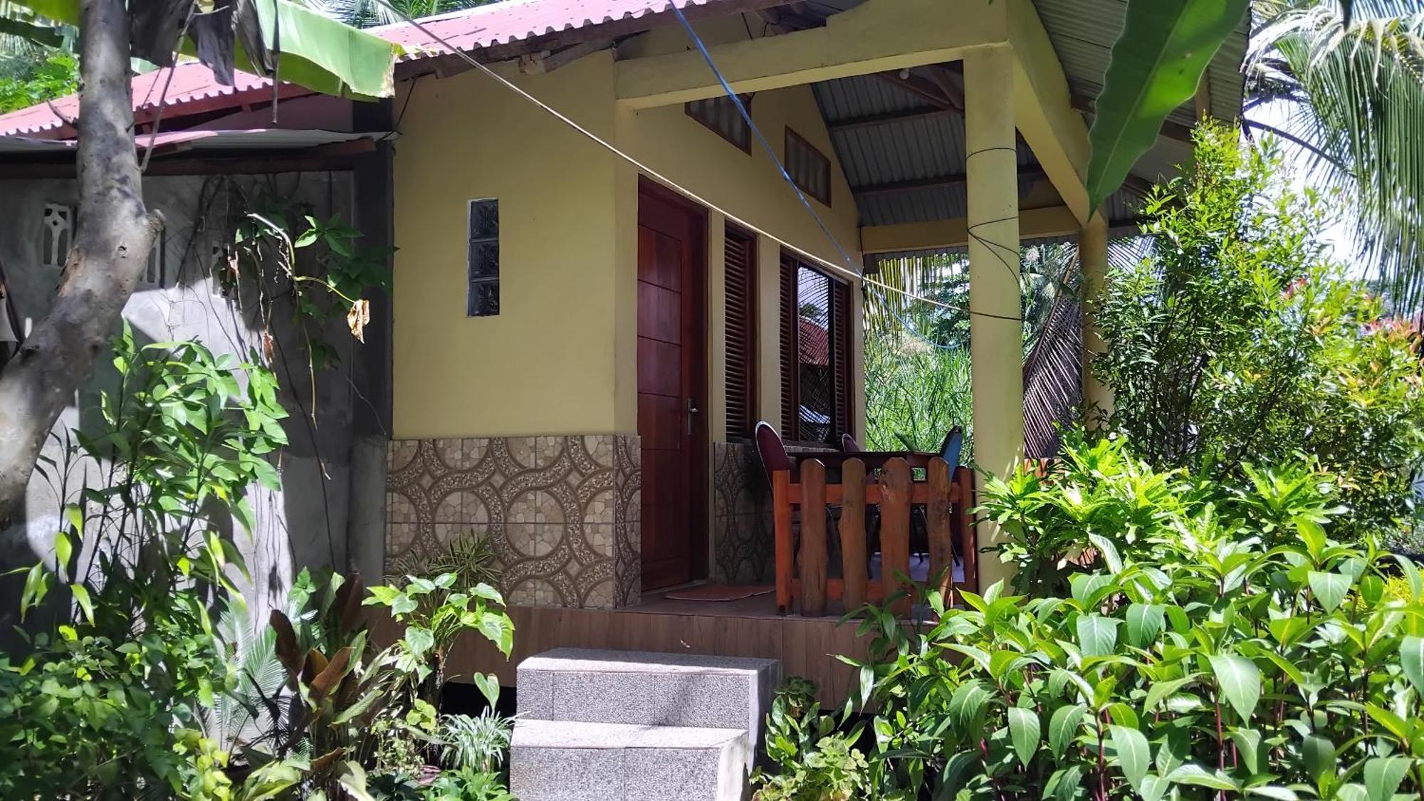 Lena House Flores Hitokalak Esterno foto